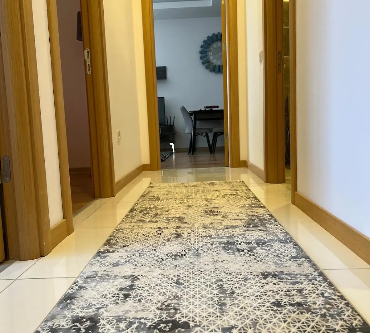 Luxury Designed Comfortable 2 Rooms & 1 Living Room Apartment Free Parking Garaj Istanbul Turkey