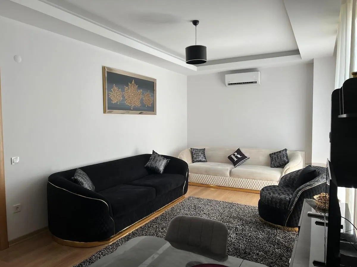 Luxury Designed Comfortable 2 Rooms & 1 Living Room Apartment Free Parking Garaj Istanbul